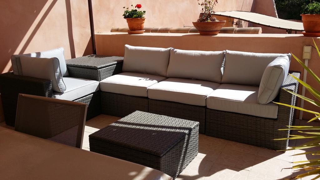 Bed and Breakfast Les Portes Du Soleil Capestang Exterior foto